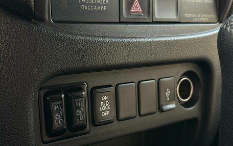 Mitsubishi L200 IV рестайлинг, 2018 год, 1 590 000 рублей, 19 фотография