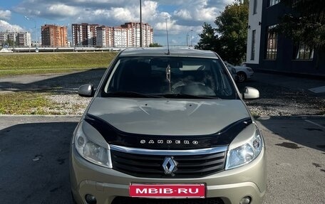 Renault Sandero I, 2011 год, 325 000 рублей, 1 фотография