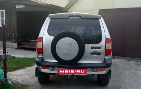 Chevrolet Niva I рестайлинг, 2003 год, 330 000 рублей, 4 фотография