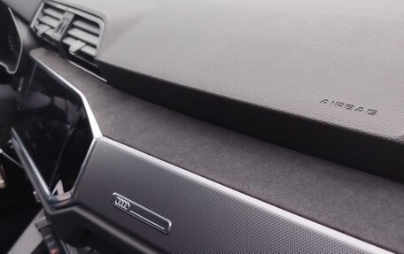 Audi Q3, 2020 год, 2 500 000 рублей, 19 фотография