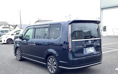 Honda Stepwgn, 2023 год, 2 479 300 рублей, 7 фотография