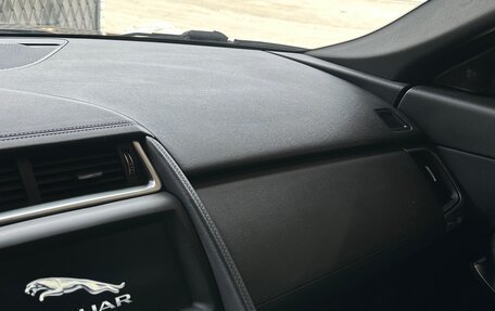 Jaguar E-Pace, 2018 год, 2 499 000 рублей, 4 фотография