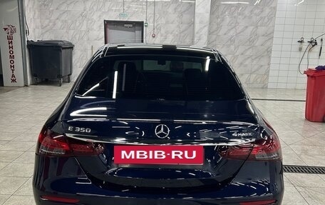 Mercedes-Benz E-Класс, 2020 год, 5 000 000 рублей, 6 фотография