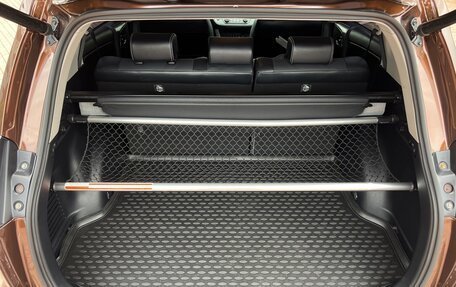 Toyota RAV4, 2017 год, 2 680 000 рублей, 24 фотография