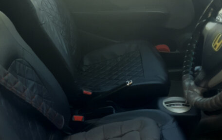 Honda Fit III, 2004 год, 300 000 рублей, 18 фотография