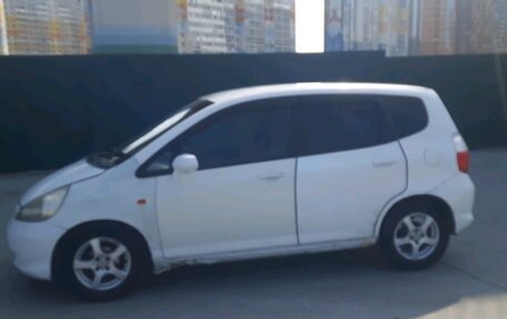 Honda Fit III, 2004 год, 300 000 рублей, 22 фотография