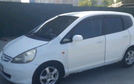 Honda Fit III, 2004 год, 300 000 рублей, 21 фотография