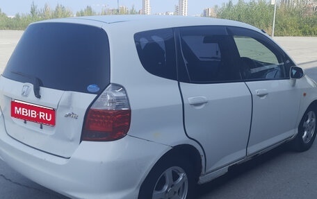 Honda Fit III, 2004 год, 300 000 рублей, 9 фотография