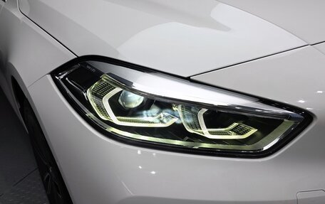 BMW 1 серия, 2020 год, 2 105 000 рублей, 17 фотография