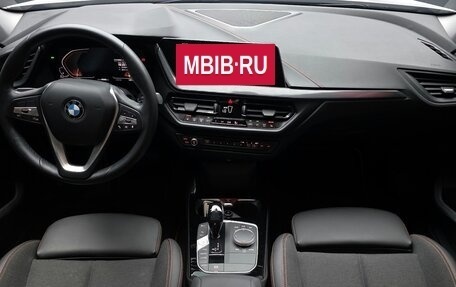 BMW 1 серия, 2020 год, 2 105 000 рублей, 7 фотография