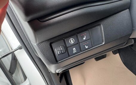Honda Vezel, 2023 год, 1 797 347 рублей, 10 фотография