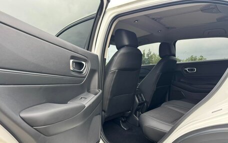 Honda Vezel, 2023 год, 1 797 347 рублей, 17 фотография