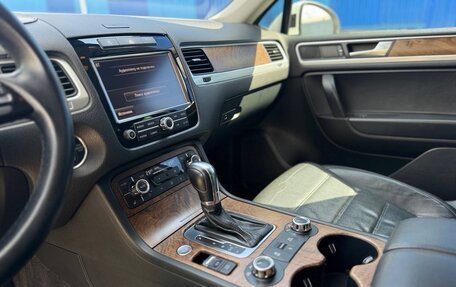 Volkswagen Touareg III, 2013 год, 1 900 000 рублей, 22 фотография