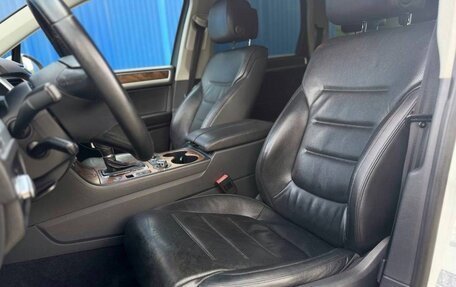 Volkswagen Touareg III, 2013 год, 1 900 000 рублей, 28 фотография