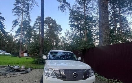 Nissan Patrol, 2012 год, 1 999 999 рублей, 4 фотография