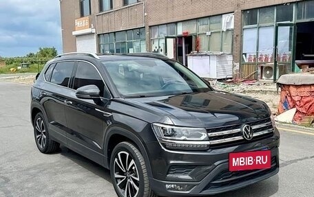 Volkswagen Tharu, 2022 год, 1 930 000 рублей, 3 фотография