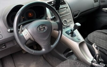 Toyota Auris II, 2007 год, 750 000 рублей, 14 фотография