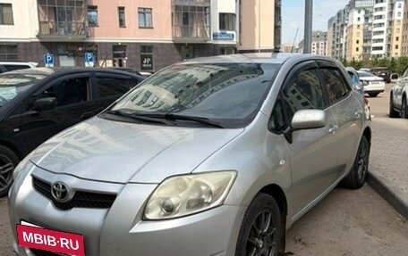 Toyota Auris II, 2007 год, 750 000 рублей, 2 фотография