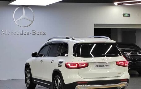 Mercedes-Benz GLB, 2022 год, 2 980 000 рублей, 4 фотография