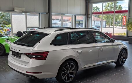 Skoda Superb III рестайлинг, 2023 год, 3 360 000 рублей, 5 фотография