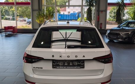 Skoda Superb III рестайлинг, 2023 год, 3 360 000 рублей, 6 фотография