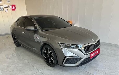 Skoda Octavia IV, 2022 год, 1 900 000 рублей, 1 фотография