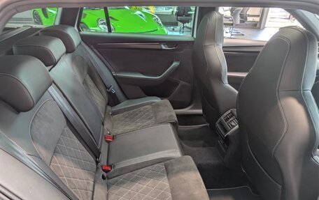 Skoda Superb III рестайлинг, 2023 год, 3 360 000 рублей, 12 фотография