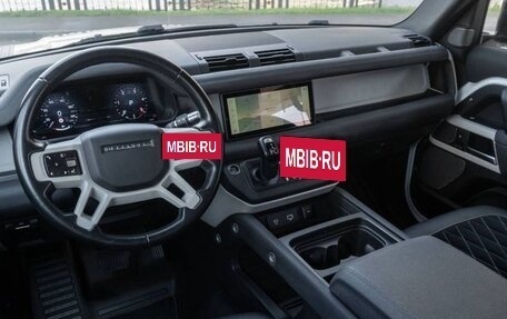 Land Rover Defender II, 2021 год, 4 780 000 рублей, 5 фотография