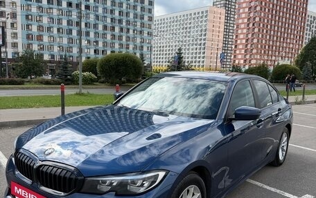 BMW 3 серия, 2020 год, 2 650 000 рублей, 2 фотография