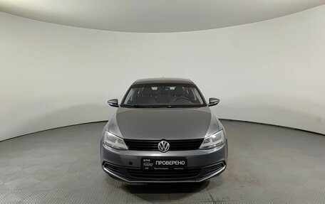 Volkswagen Jetta VI, 2013 год, 945 000 рублей, 2 фотография