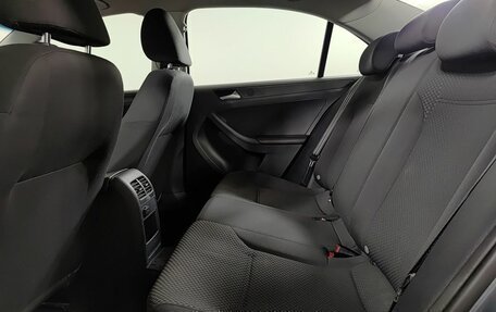 Volkswagen Jetta VI, 2013 год, 945 000 рублей, 15 фотография