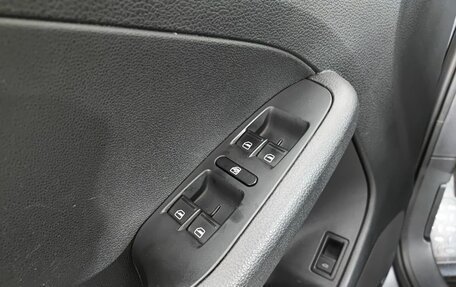 Volkswagen Jetta VI, 2013 год, 945 000 рублей, 23 фотография