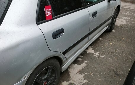 Mitsubishi Carisma I, 2002 год, 250 000 рублей, 7 фотография
