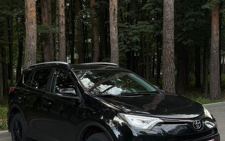 Toyota RAV4, 2017 год, 1 900 000 рублей, 1 фотография