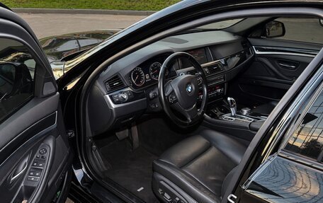 BMW 5 серия, 2016 год, 2 400 000 рублей, 7 фотография