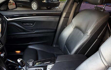 BMW 5 серия, 2016 год, 2 400 000 рублей, 8 фотография