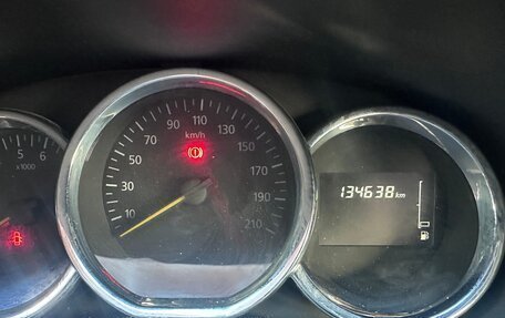 Renault Logan II, 2019 год, 749 649 рублей, 6 фотография