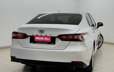 Toyota Camry, 2019 год, 2 879 000 рублей, 6 фотография