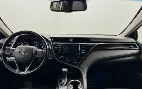 Toyota Camry, 2019 год, 2 879 000 рублей, 18 фотография