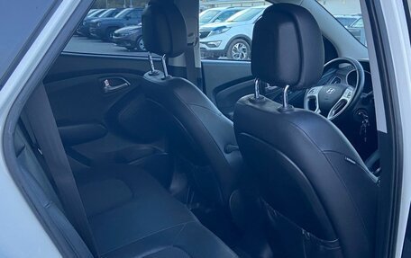 Hyundai ix35 I рестайлинг, 2013 год, 1 250 000 рублей, 12 фотография