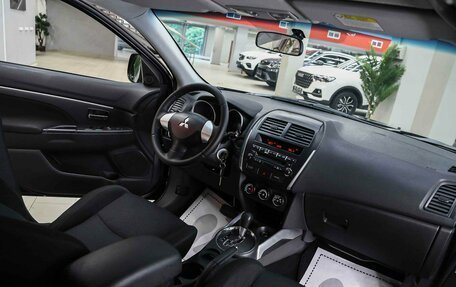 Mitsubishi ASX I рестайлинг, 2011 год, 955 000 рублей, 5 фотография