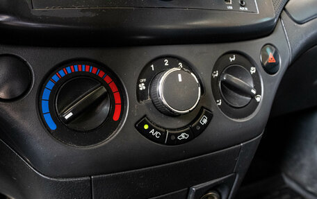 Chevrolet Aveo III, 2010 год, 320 000 рублей, 17 фотография