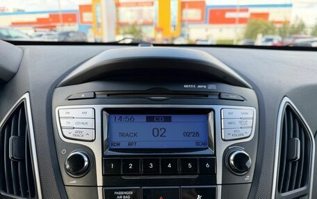 Hyundai ix35 I рестайлинг, 2012 год, 1 050 000 рублей, 23 фотография