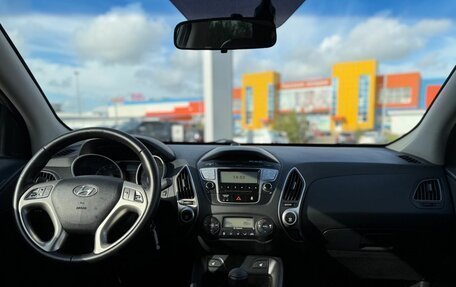 Hyundai ix35 I рестайлинг, 2012 год, 1 050 000 рублей, 28 фотография
