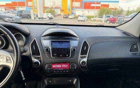 Hyundai ix35 I рестайлинг, 2012 год, 1 050 000 рублей, 22 фотография