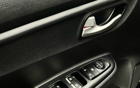 KIA Rio IV, 2017 год, 1 099 000 рублей, 19 фотография