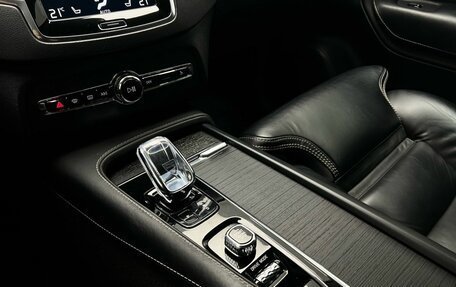 Volvo XC90 II рестайлинг, 2019 год, 4 555 000 рублей, 21 фотография