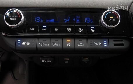 Hyundai Avante, 2023 год, 1 790 005 рублей, 14 фотография