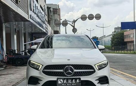 Mercedes-Benz A-Класс, 2022 год, 1 500 008 рублей, 2 фотография