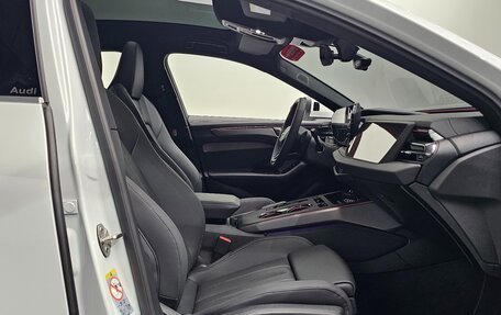 Audi A6, 2026 год, 7 631 700 рублей, 11 фотография